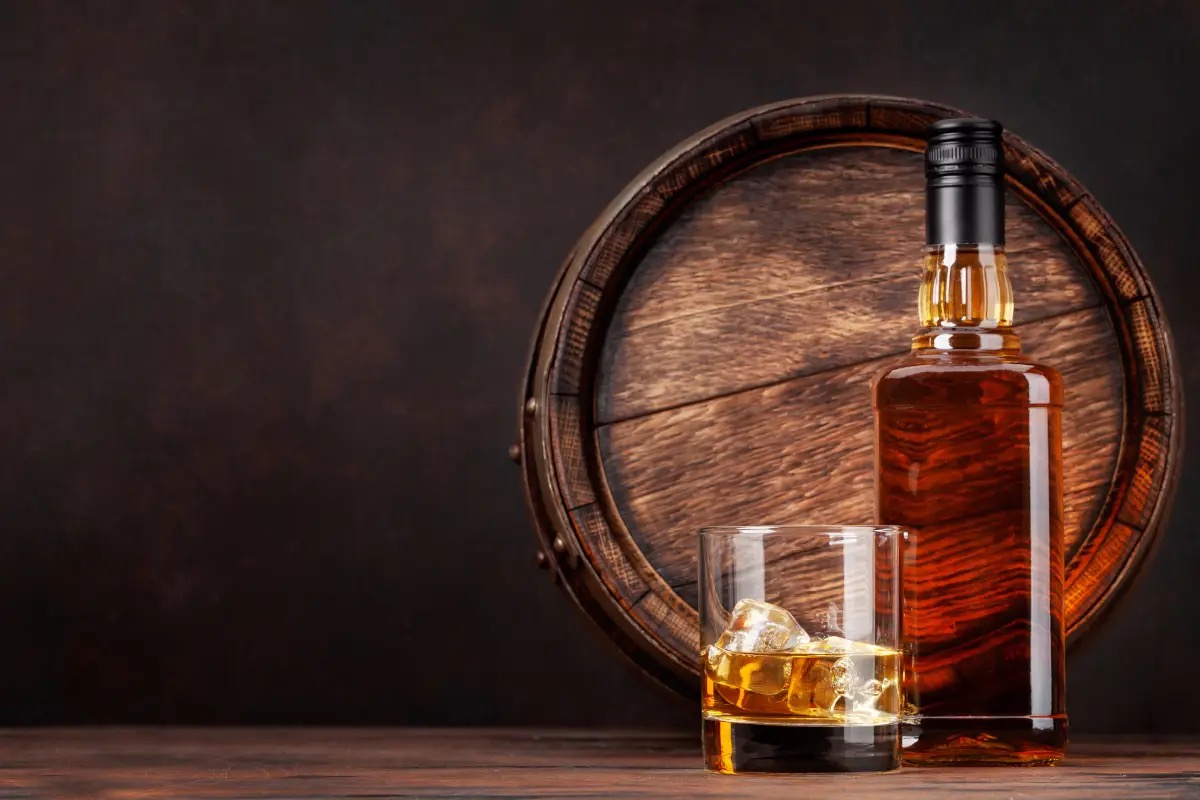  Primo segnale dall'Ue: niente contro-dazi sul whisky americano