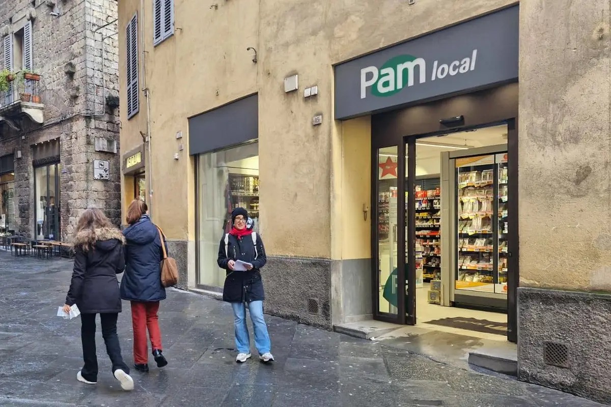 Test del carrello, reintegrato il cassiere Pam a Siena. Attesa per i colleghi di Livorno