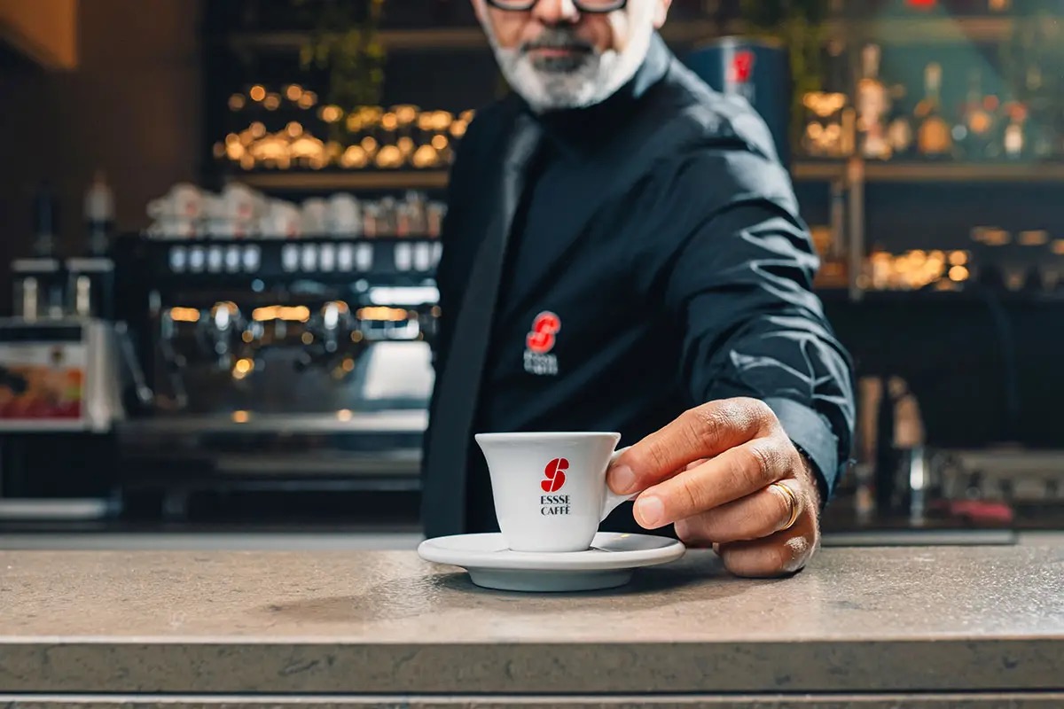 La forza delle tre “S”: Scienza, Sapienza e Specializzazione per Essse Caffè