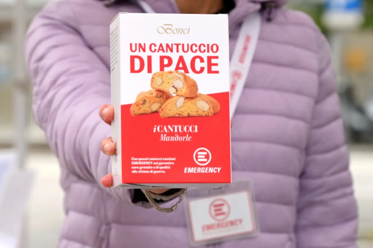 Nelle piazze d’Italia arrivano i biscotti per aiutare chi vive in zone di guerra