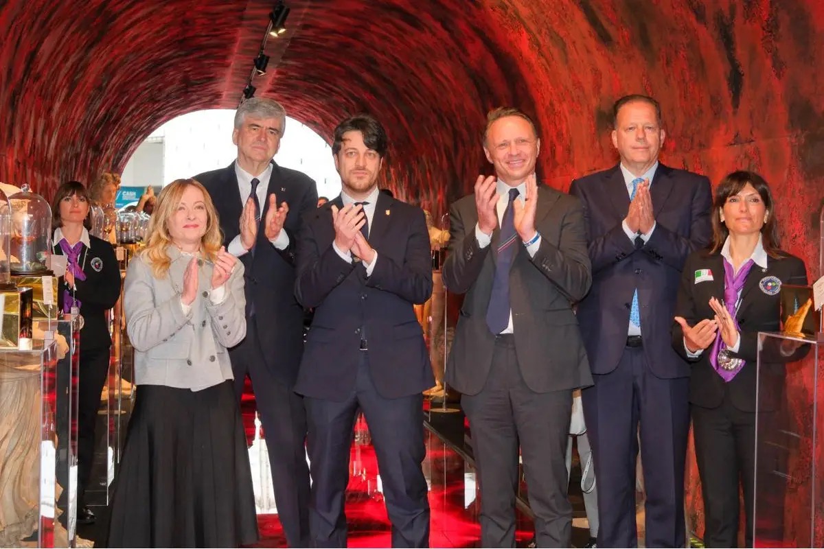 Meloni: «Mi aspetto un Vinitaly resiliente: è un'espressione incredibile del made in Italy»