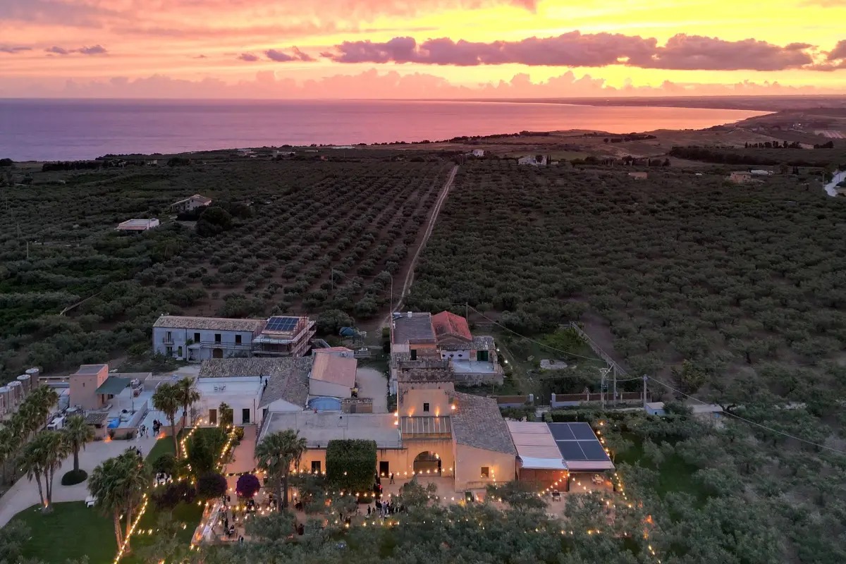 Il borgo antico che torna a vivere grazie ai vini della famiglia De Gregorio