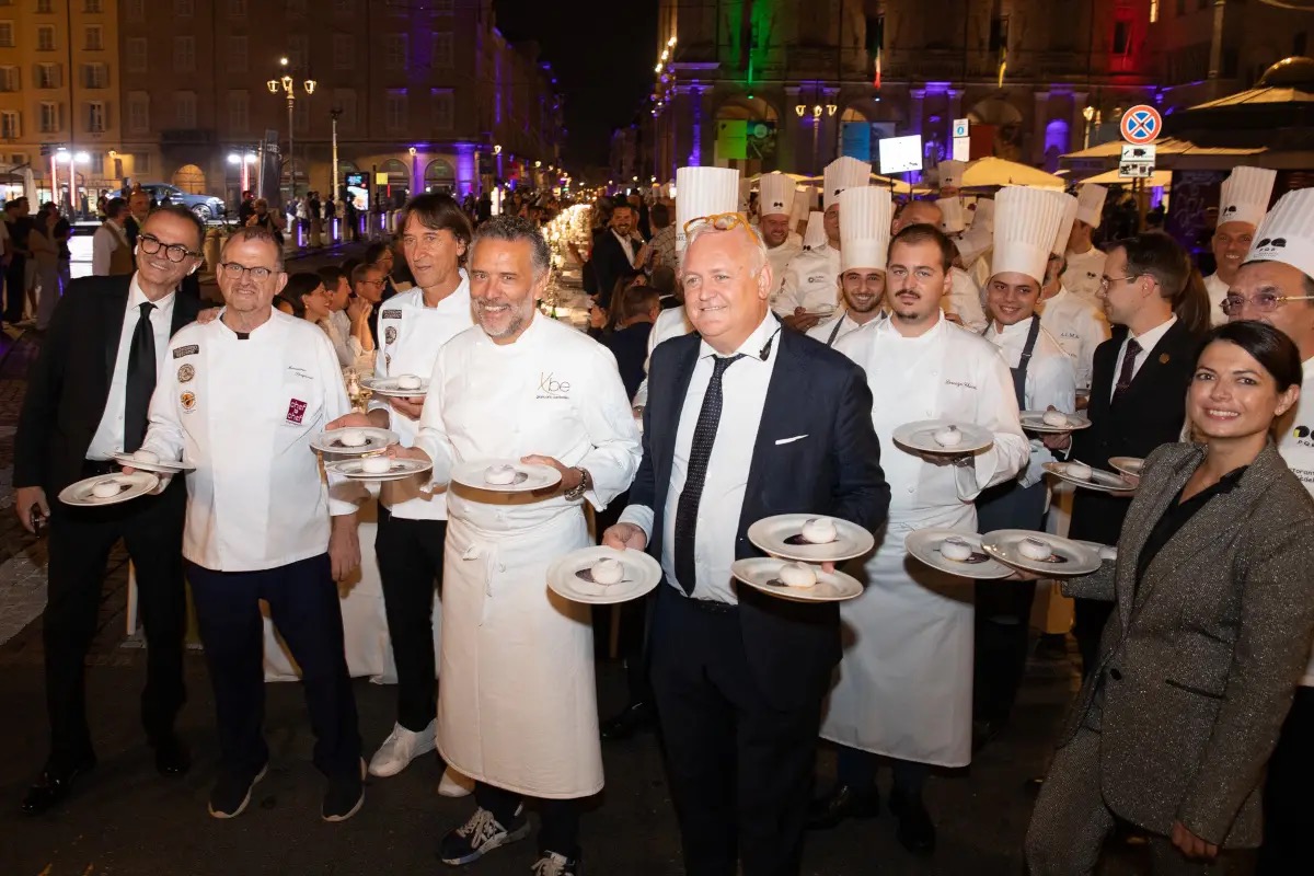  Cena dei Mille, sotto il cielo di Parma brillano anche le Tre Stelle di Perbellini
