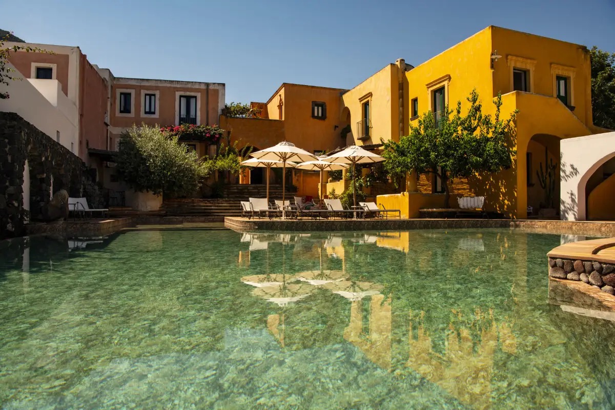 Hotel Signum, soggiorno a Salina tra evoluzione e talento al femminile