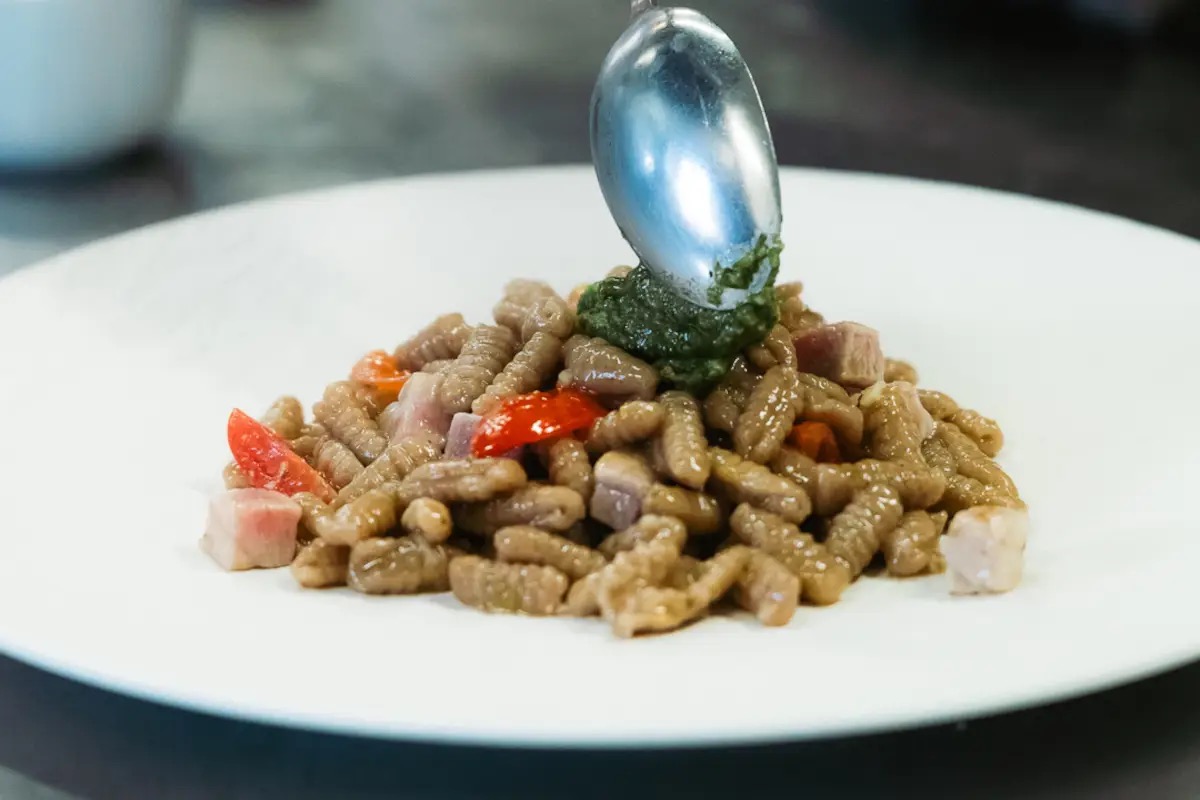  Dal pane Carasau al Tiramisau: una sera a Cascina Ovi, il cuore sardo di Segrate