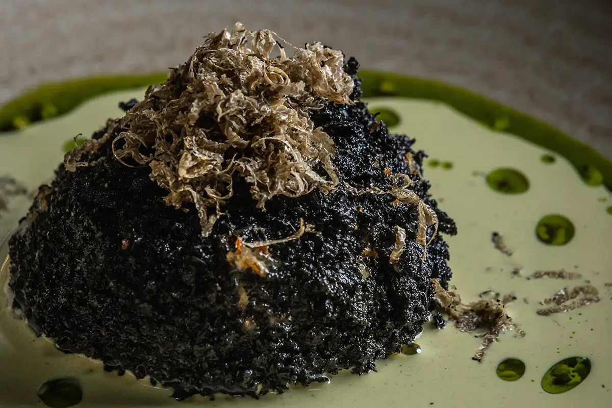  Tartufo di burrata fumé al pistacchio di Rosario Simeoli