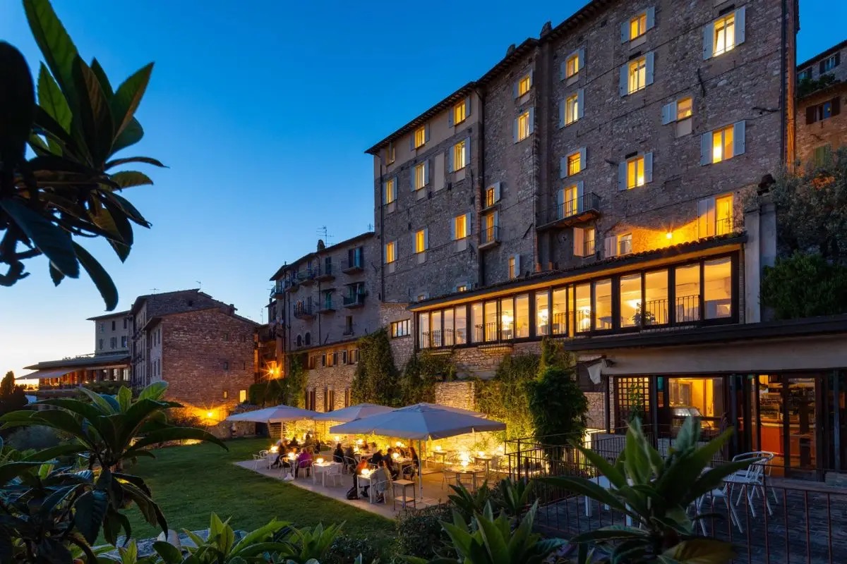 Fontebella Palace Hotel: l’anima storica di Assisi tra ospitalità e bellezza