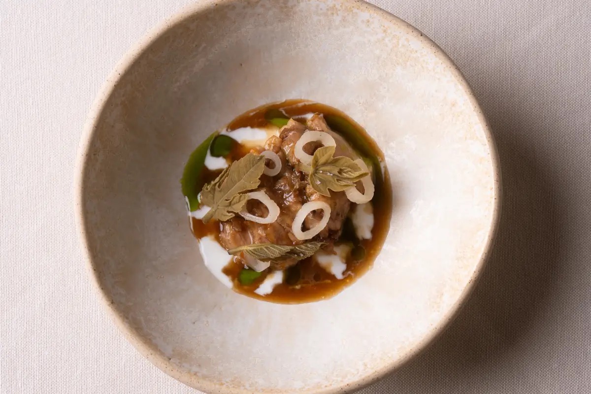  A un’ora da Roma c’è una cucina che vale il viaggio: Convivial a Tuscania