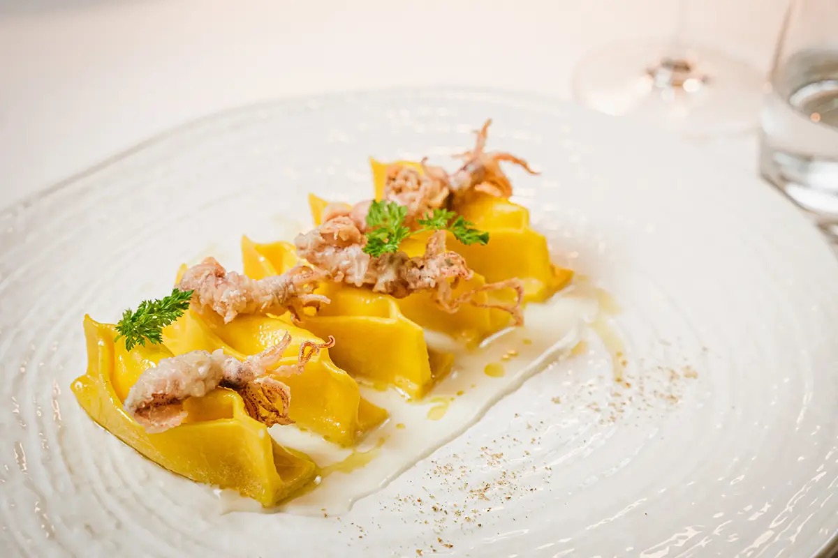  Caramelle alla carbonara e calamaretti spillo 