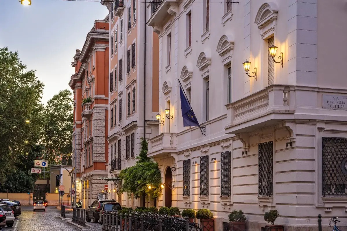 Hotel Locarno: un signature cocktail per festeggiare 100 anni di ospitalità