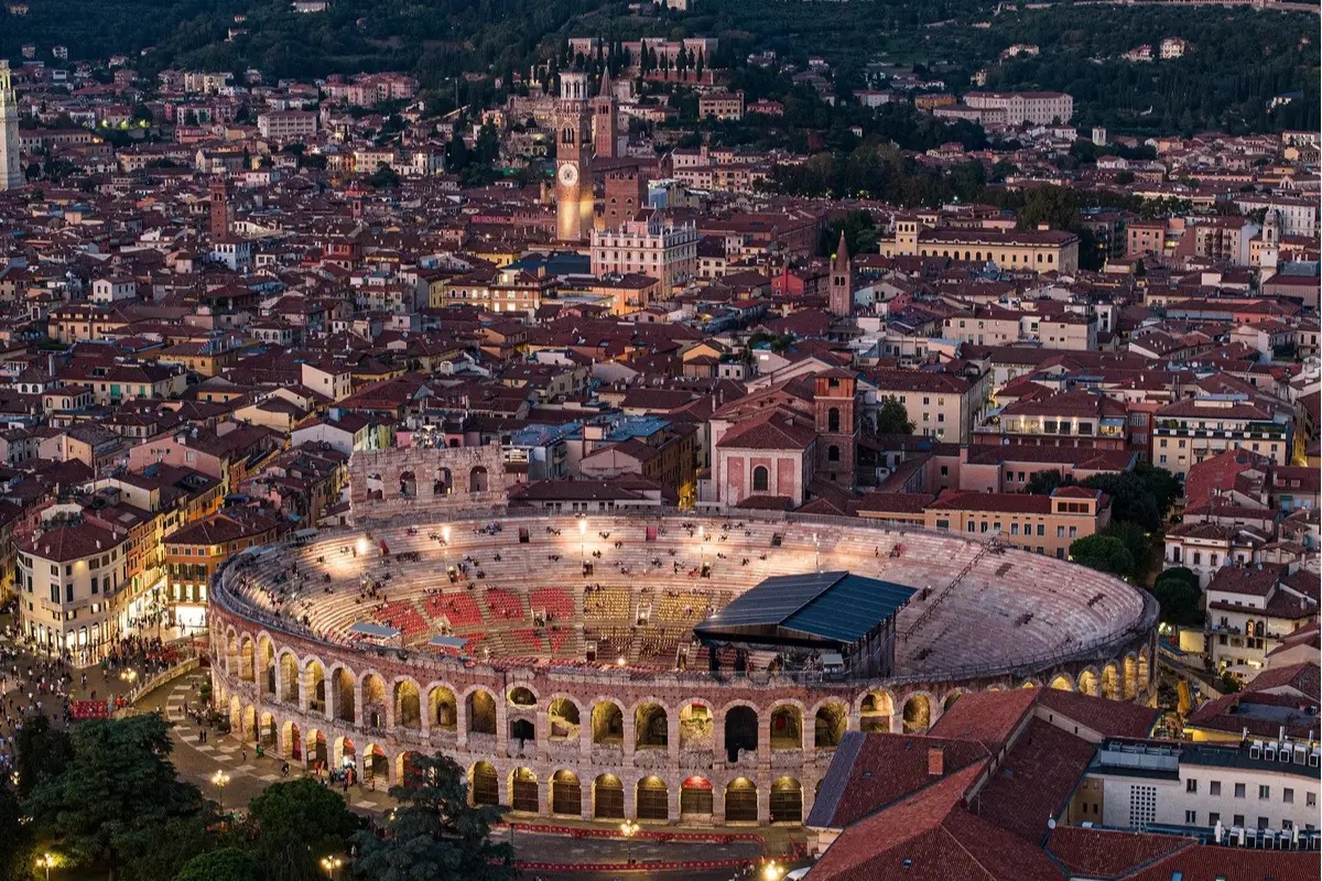 Verona: la città degli innamorati e l'incanto dell'Opera Festival