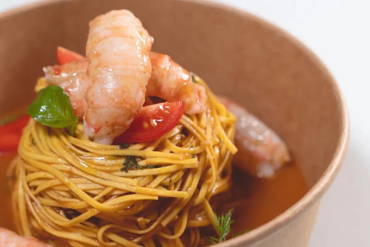  La Carabiniera che conquista Parigi: quando un piatto italiano fa scuola