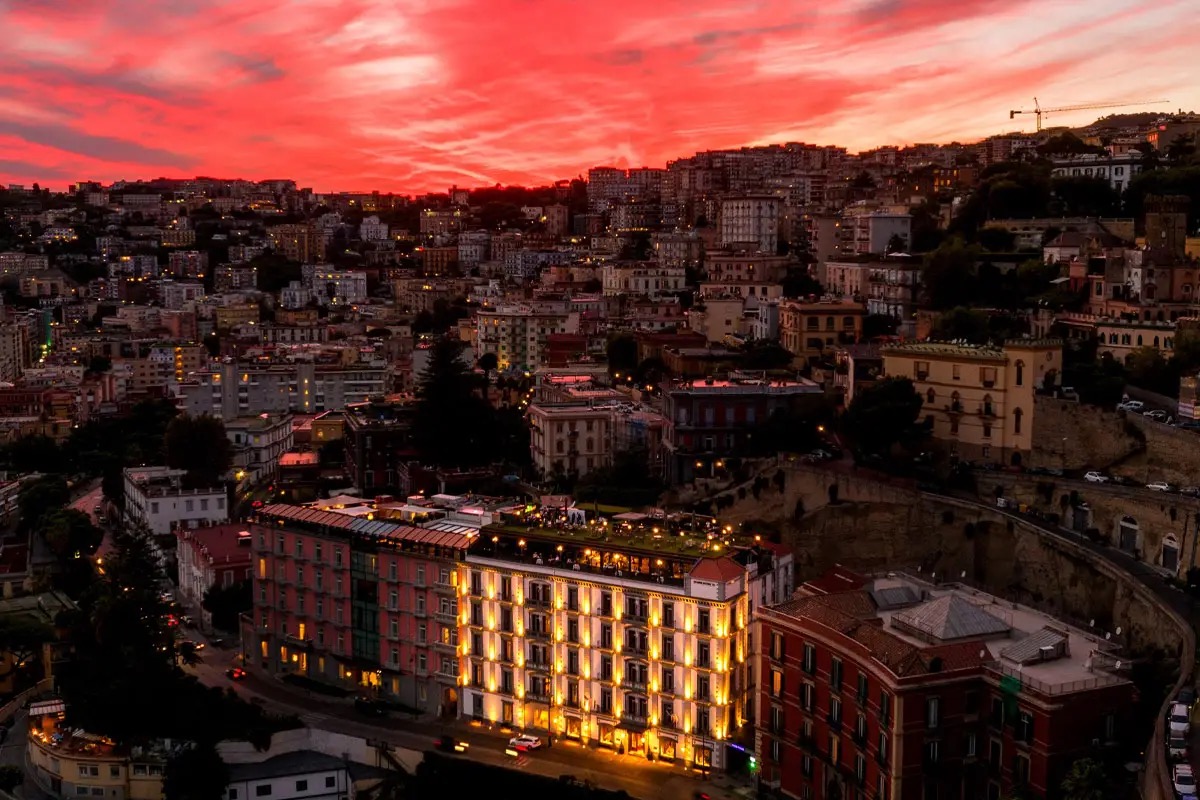  Dopo Relais & Chateau, l'hotel Parker's di Napoli rilancia con Forbes