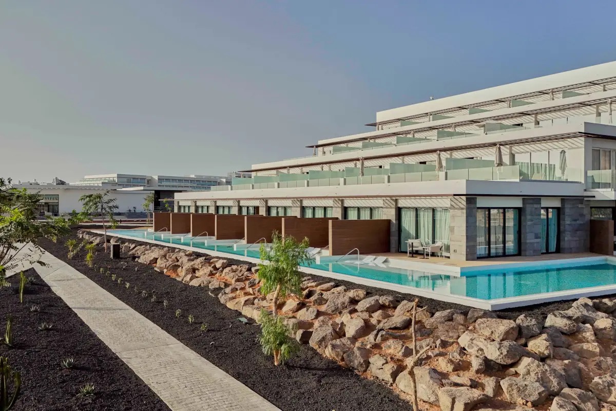 L’hotel a Lanzarote, alle Canarie, per scappare dal freddo dell’inverno