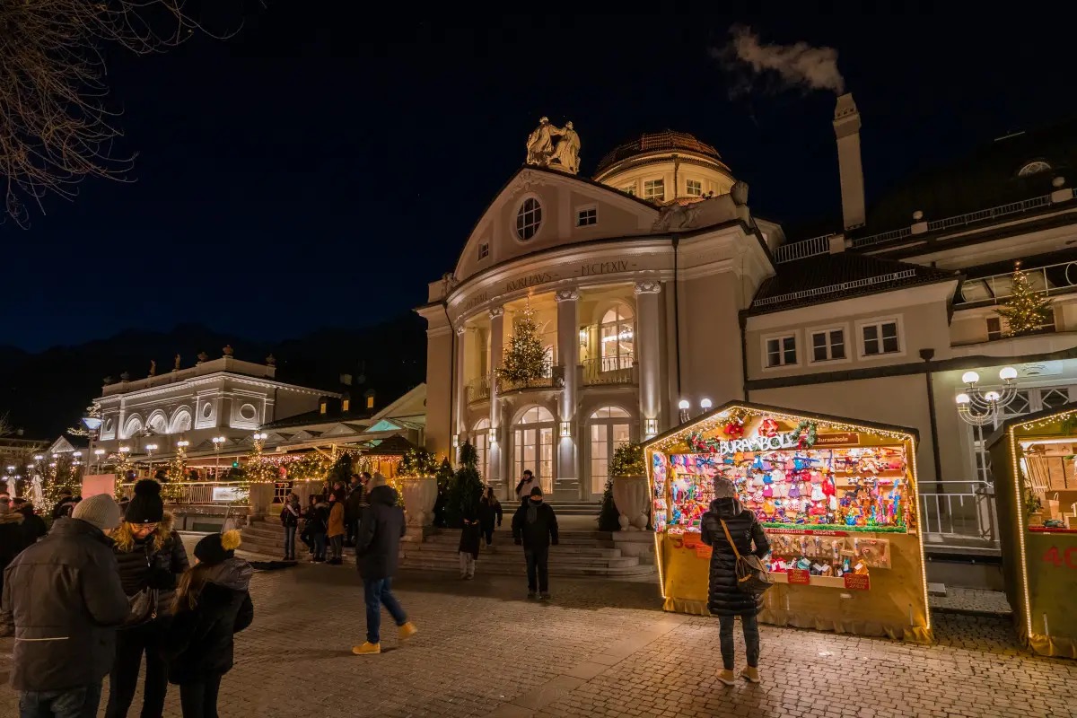L’inverno a Merano tra le luci del Natale e l’eleganza di un rifugio Liberty