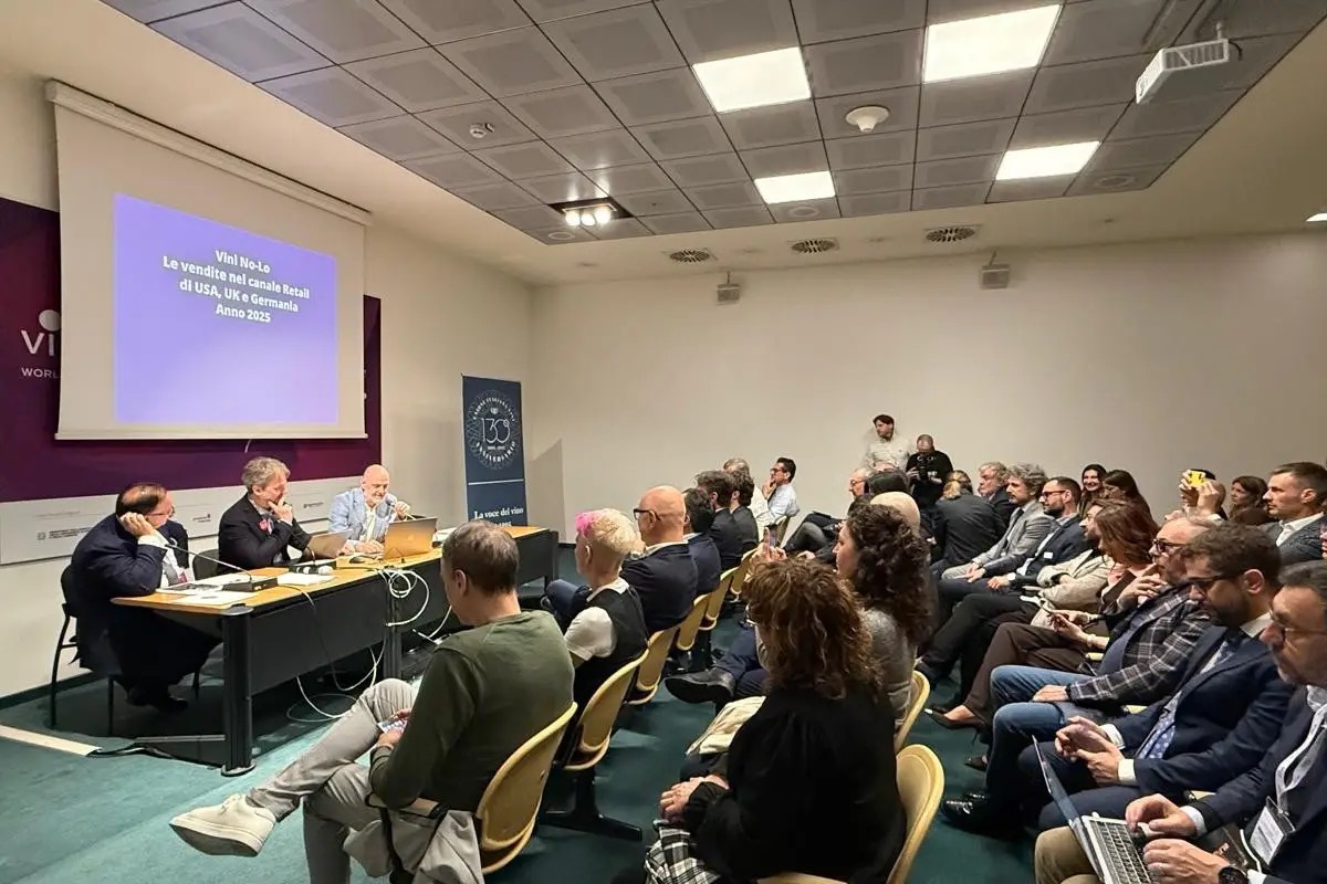 Vini no e low alcol, l’Italia parte in ritardo, ma accelera: produzione prevista +90%