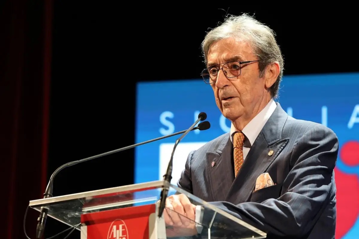  Cotarella: «Oggi il vino è sotto attacco. Vinitaly deve riportarlo alle persone»