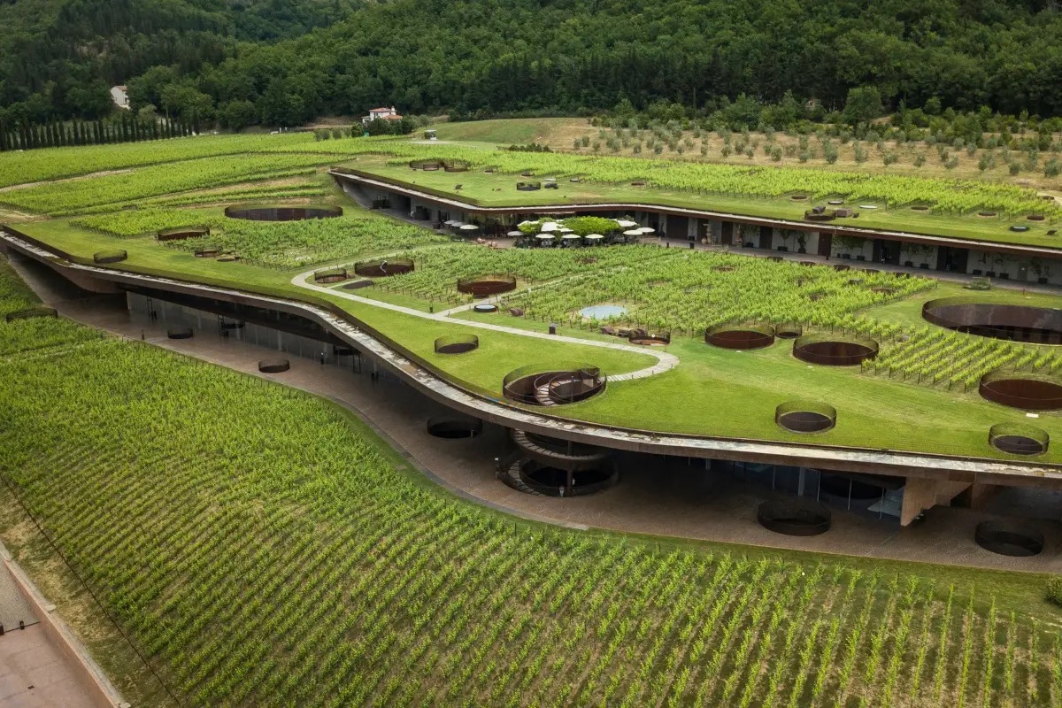 Antinori, i tre nuovi Chianti Classico 2021 di San Casciano, Gaiole e Castellina