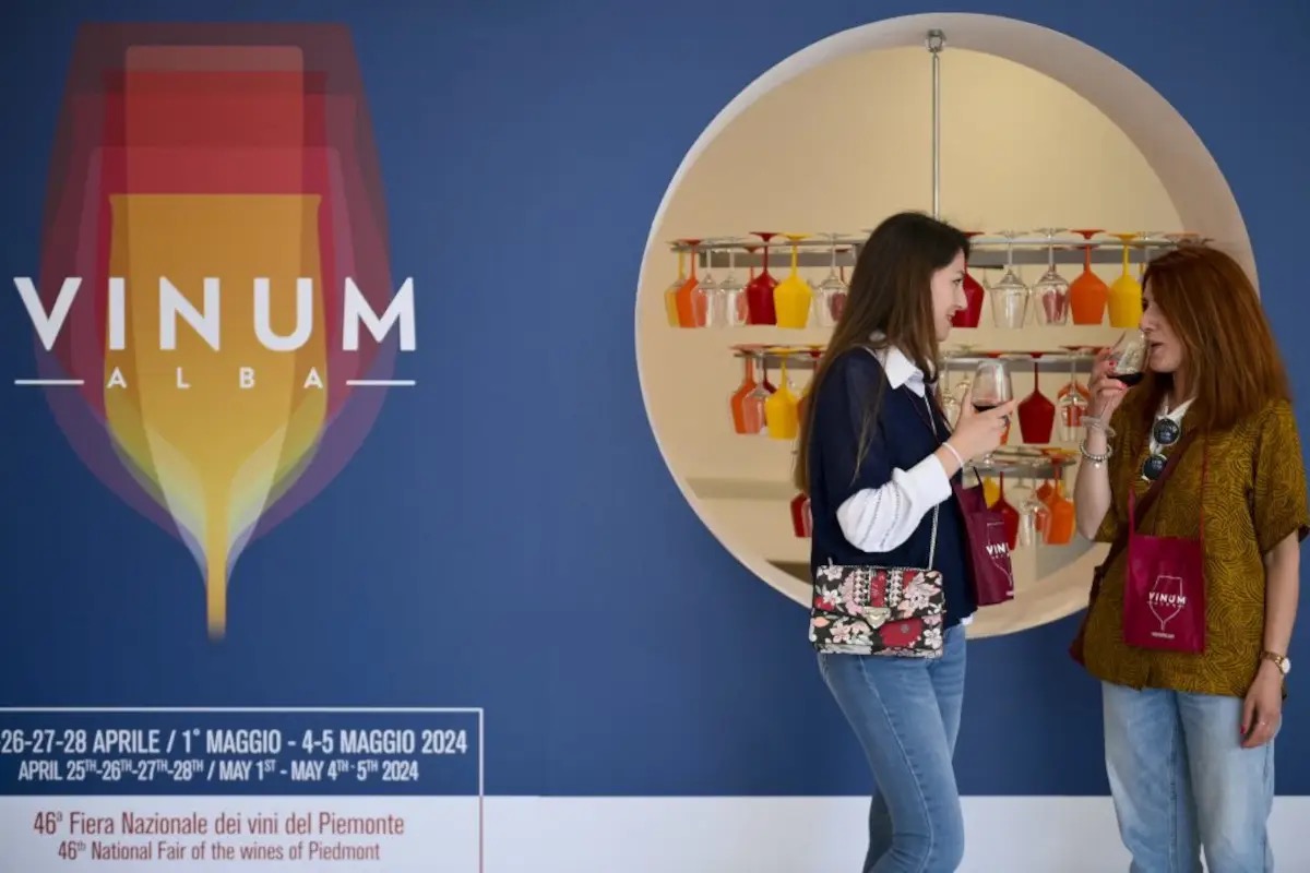Nel cuore delle Langhe la primavera profuma di vino: torna Vinum Alba