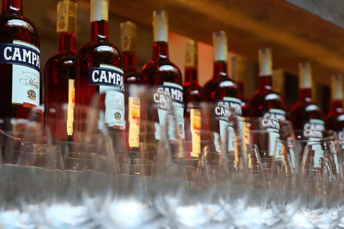  Tannico e Cinzano i primi addii: Campari prepara altre cessioni nel 2026