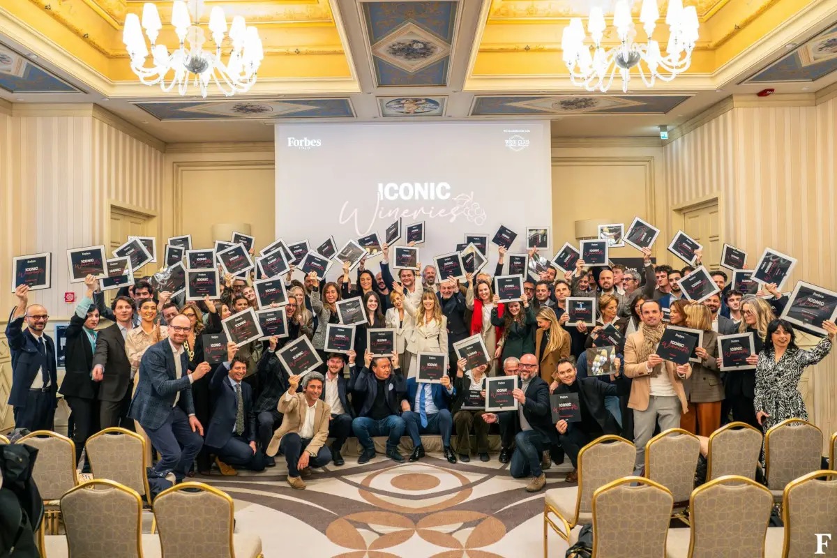 Forbes Italia premia le 100 cantine simbolo del territorio e i Maestri del Calice