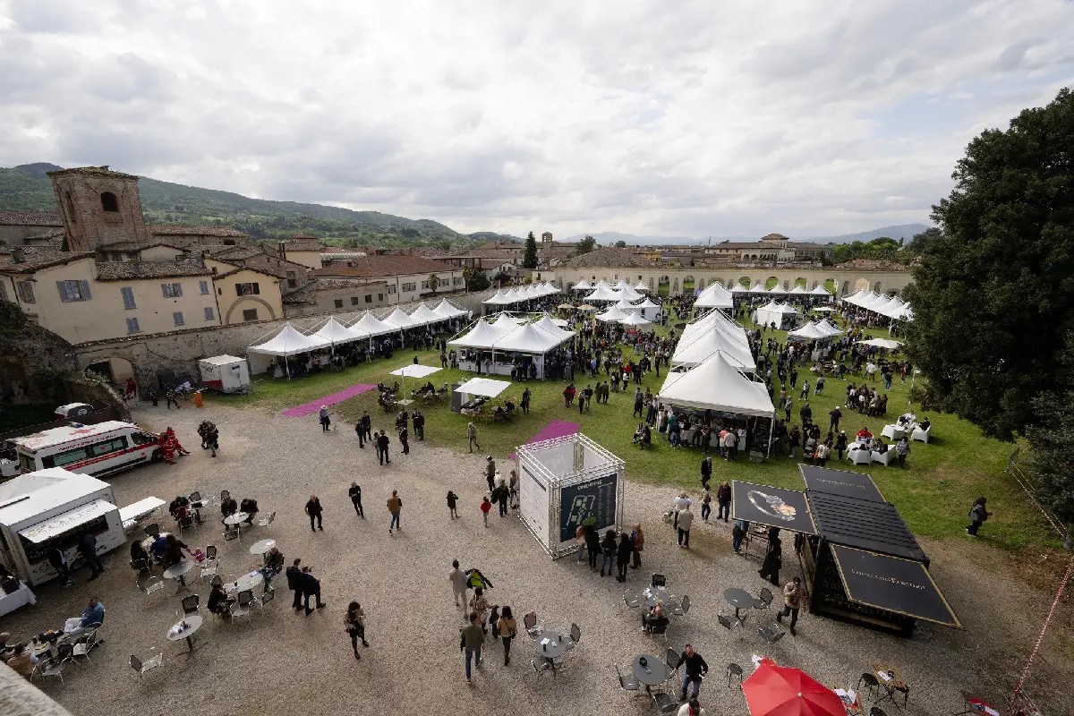 Only Wine torna con nuove collaborazioni e un respiro internazionale