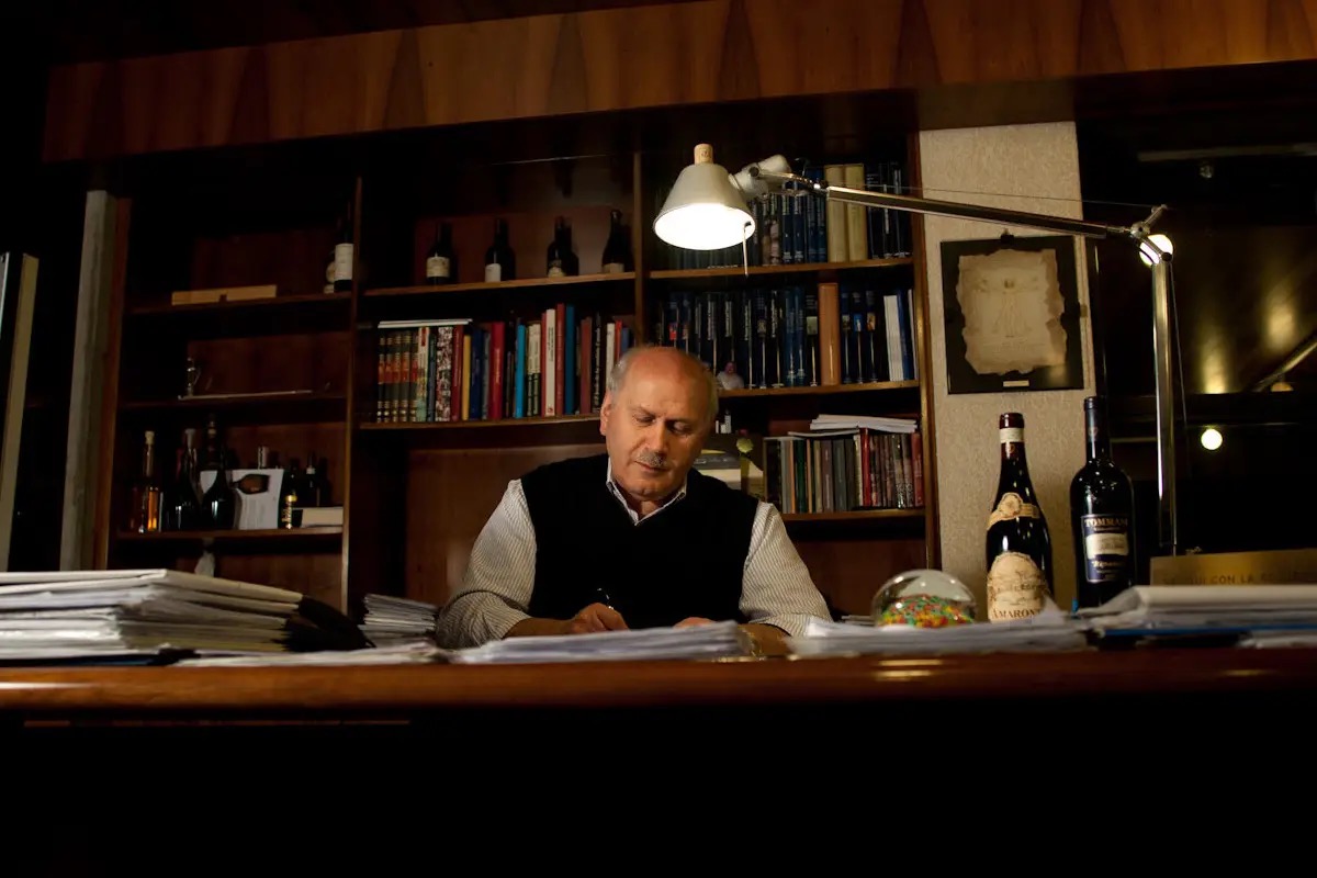  Allarme rosso. Tommasi a Lollobrigida: basta campagne anti vino